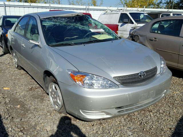 4T1BF30K22U002219 - 2002 TOYOTA CAMRY LE SILVER photo 1