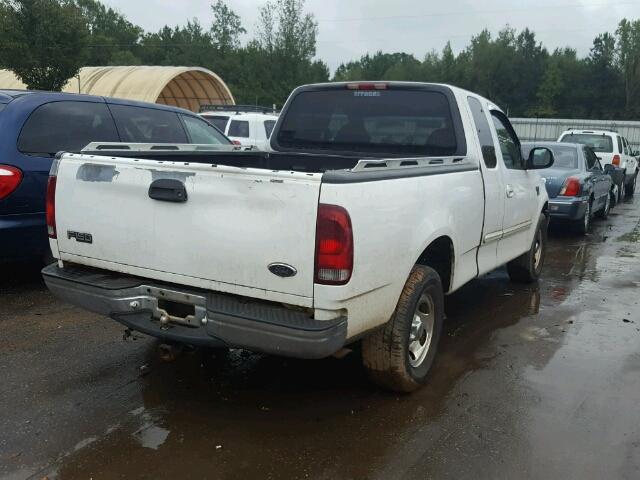 1FTRX17W2YKB13936 - 2000 FORD F150 WHITE photo 4