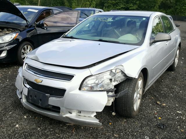 1G1ZB5E0XCF231909 - 2012 CHEVROLET MALIBU LS Gümüş foto 2