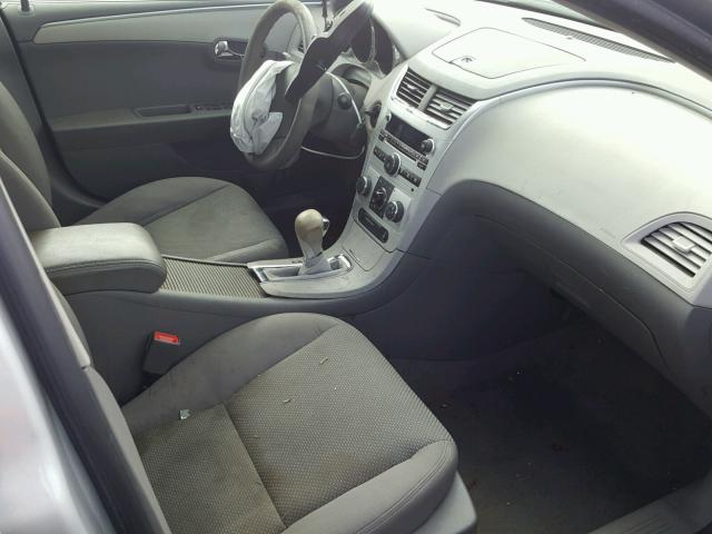 1G1ZB5E0XCF231909 - 2012 CHEVROLET MALIBU LS Gümüş foto 5
