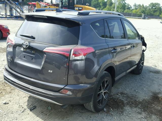 JTMNFREVXHJ146876 - 2017 TOYOTA RAV4 SE CHARCOAL photo 4