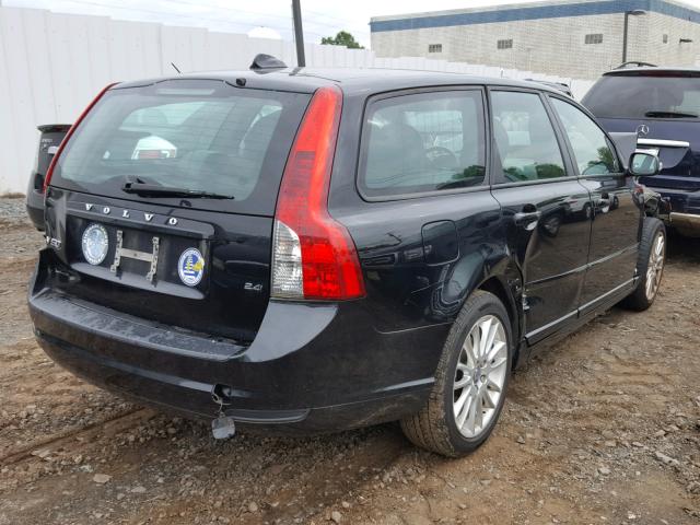 YV1MW390092449940 - 2009 VOLVO V50 2.4I BLACK photo 4