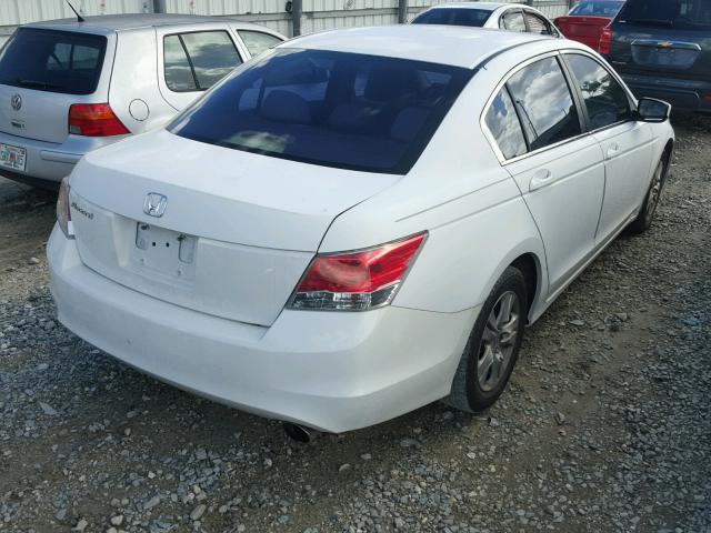 1HGCP2F43AA142743 - 2010 HONDA ACCORD LXP WHITE photo 4