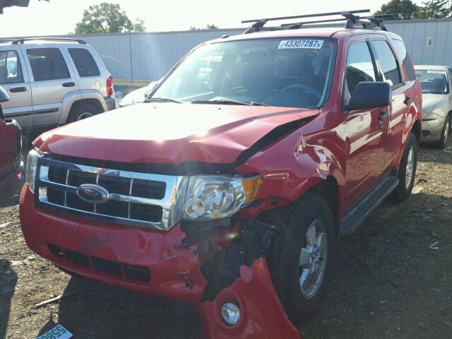 1FMCU03749KB00240 - 2009 FORD ESCAPE XLT RED photo 2