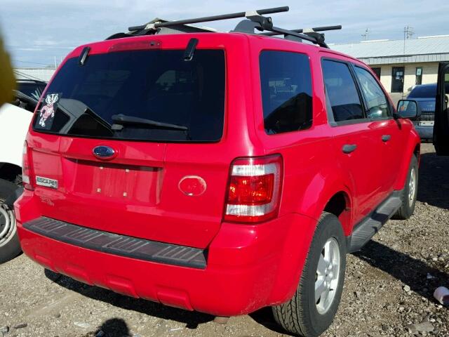 1FMCU03749KB00240 - 2009 FORD ESCAPE XLT RED photo 4