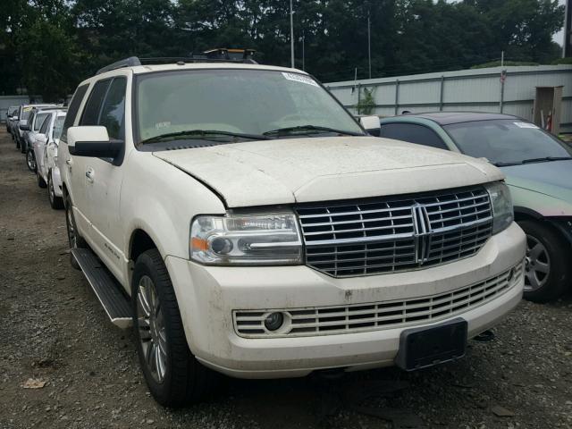 5LMFU28538LJ08934 - 2008 LINCOLN NAVIGATOR Weiß Foto 1