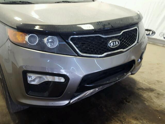 5XYKW4A20DG358777 - 2013 KIA SORENTO SX GRAY photo 9