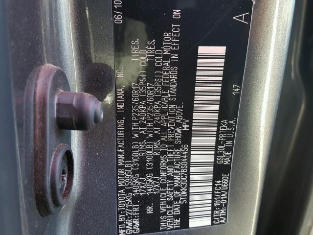 5TDKK3DC7BS044456 - 2011 TOYOTA SIENNA GRAY photo 10