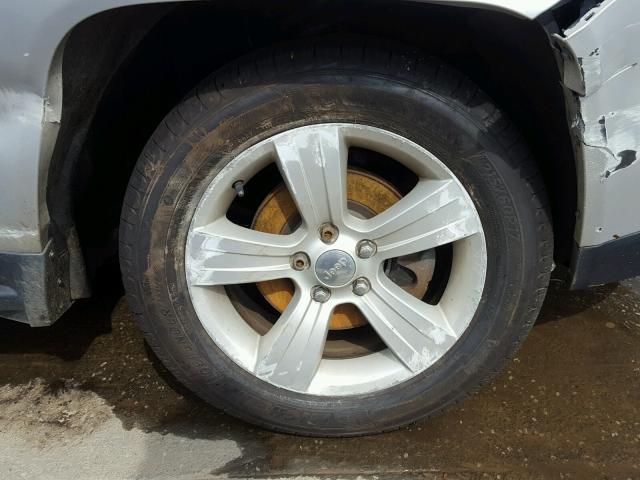 1C4NJDBB6DD253749 - 2013 JEEP COMPASS SP SILVER photo 9