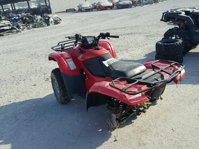 1HFTE3723C4300352 - 2012 HONDA TRX420 FPA RED photo 3