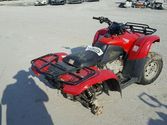 1HFTE3723C4300352 - 2012 HONDA TRX420 FPA RED photo 4