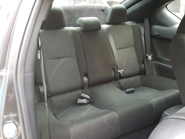 JTKJF5C75B3017511 - 2011 TOYOTA SCION TC ნაცრისფერი ფოტო 6