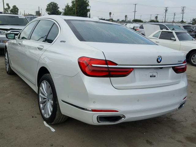 WBA7J2C50JB246239 - 2018 BMW 740 XE WHITE photo 3