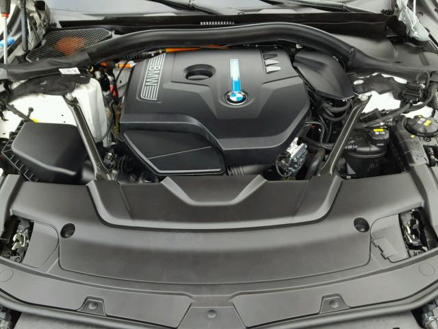 WBA7J2C50JB246239 - 2018 BMW 740 XE WHITE photo 7