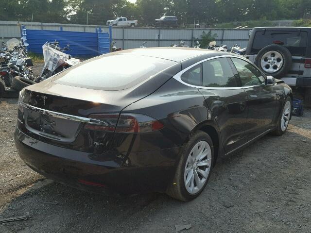 5YJSA1E27JF248223 - 2018 TESLA MODEL S BLACK photo 4