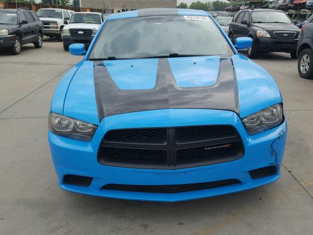 2C3CDXAT9CH267628 - 2012 DODGE CHARGER PO BLUE photo 9