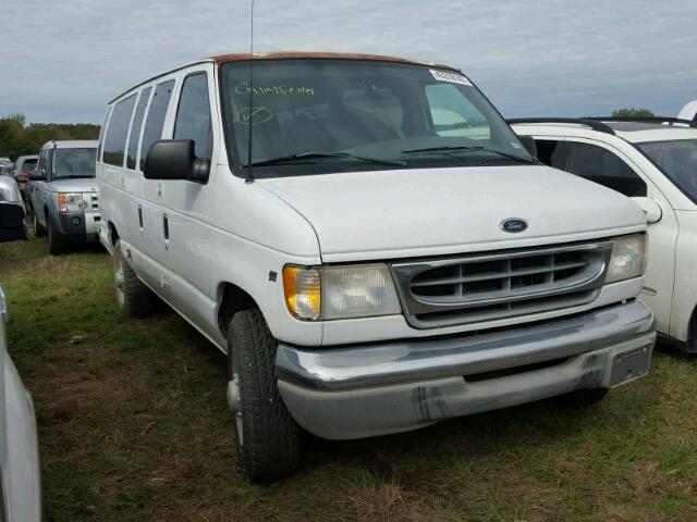 1FBSS31L31HB27538 - 2001 FORD ECONOLINE WHITE photo 1