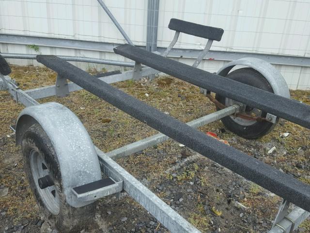 405117WB1WT000035 - 1998 UTILITY TRAILER SILVER photo 8