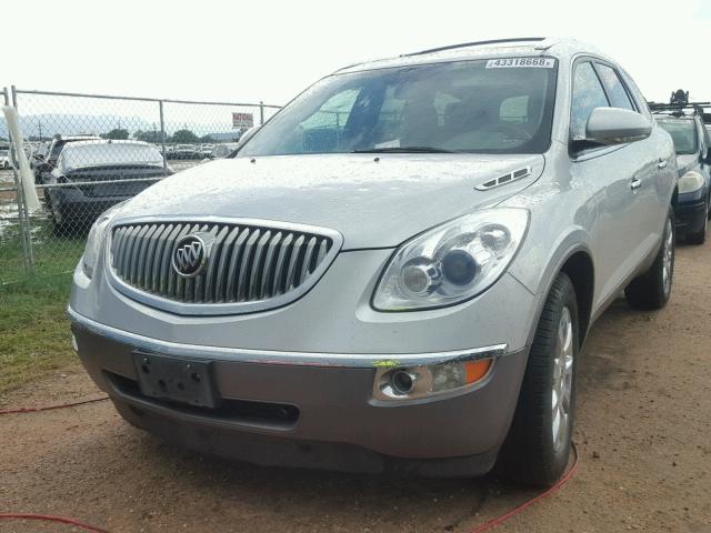 5GAKVCED8CJ106350 - 2012 BUICK ENCLAVE SILVER photo 2