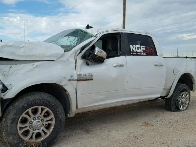 3C6UR5FL7JG150097 - 2018 RAM 2500 LARAM WHITE photo 10