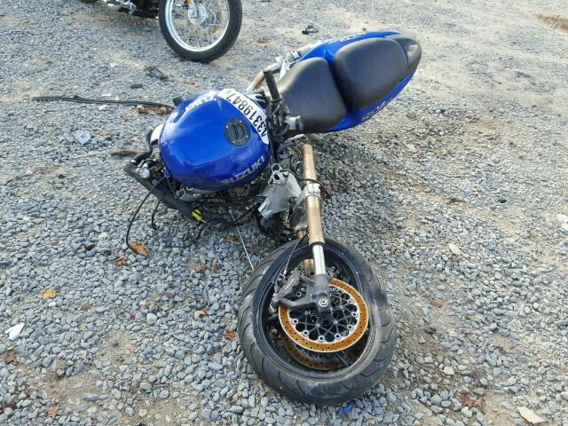 JS1VP52A7Y2102264 - 2000 SUZUKI SV650 BLUE photo 2