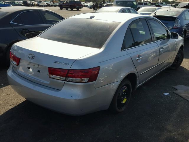 5NPEU46C78H363185 - 2008 HYUNDAI SONATA SE SILVER photo 4