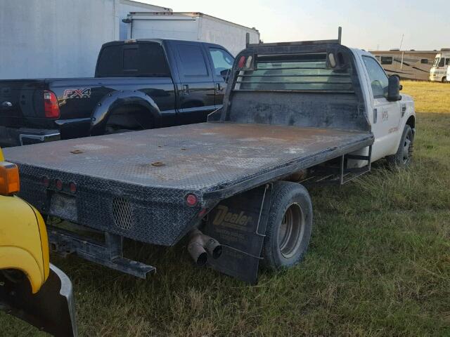 1FDWF36R89EA56960 - 2009 FORD F350 SUPER WHITE photo 4