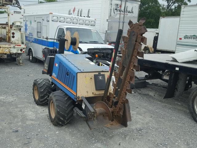 4T0389 - 2000 DIWI TRENCHER BLUE photo 1