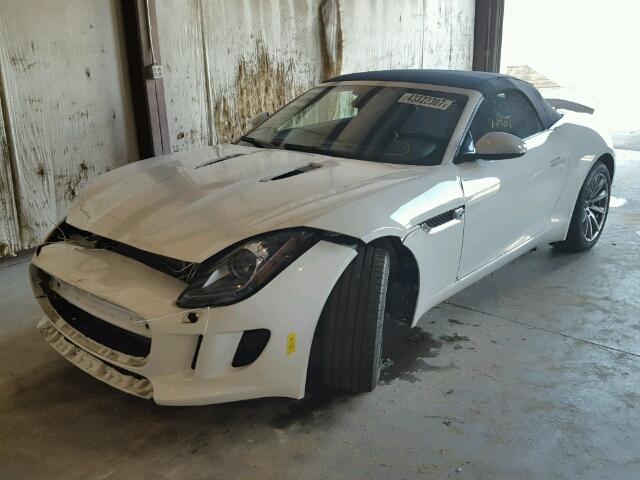 SAJWA6E71E8K00976 - 2014 JAGUAR F-TYPE WHITE photo 2