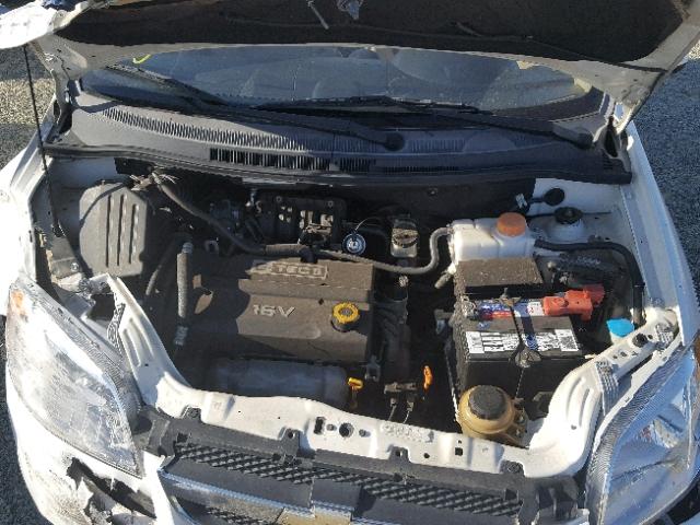 KL1TD56668B041976 - 2008 CHEVROLET AVEO BASE Biały zdjęcie 7