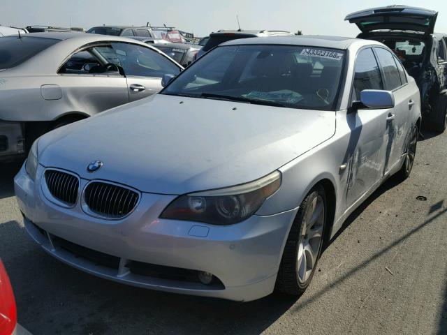 WBANB33554B108730 - 2004 BMW 545 I SILVER photo 2