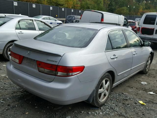 1HGCM56643A028877 - 2003 HONDA ACCORD SILVER photo 4