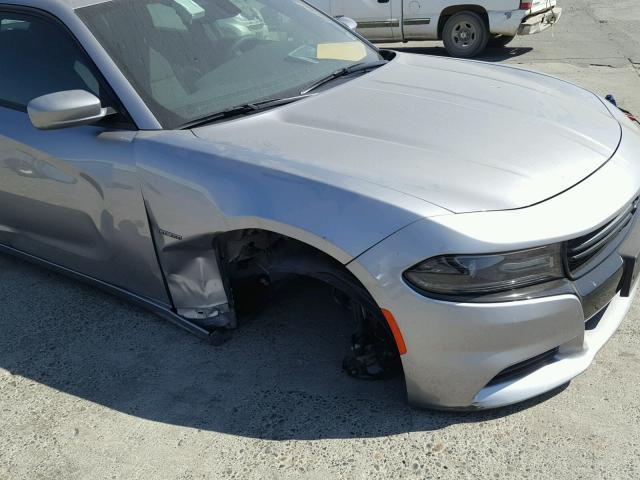2C3CDXCT5JH242963 - 2018 DODGE CHARGER R/ SILVER photo 9