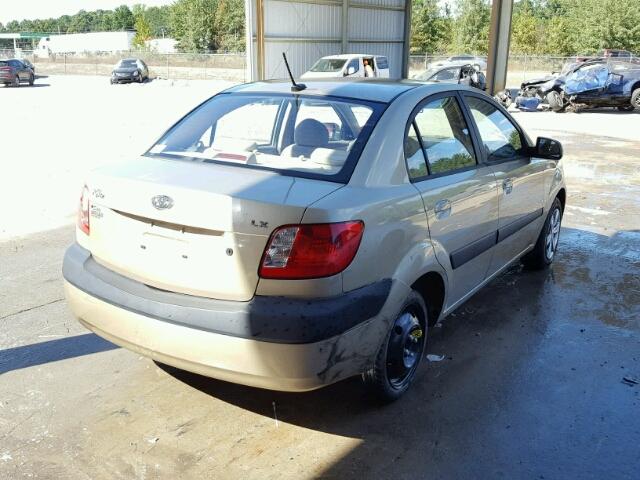 KNADE223396524157 - 2009 KIA RIO GOLD photo 4