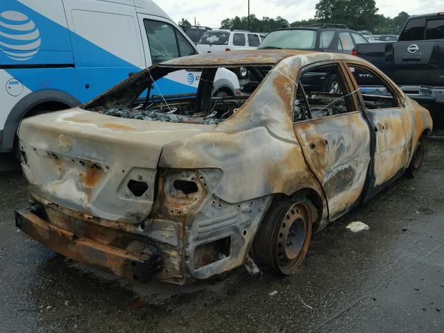 5YFBU4EE4DP105385 - 2013 TOYOTA COROLLA BA BURN photo 4