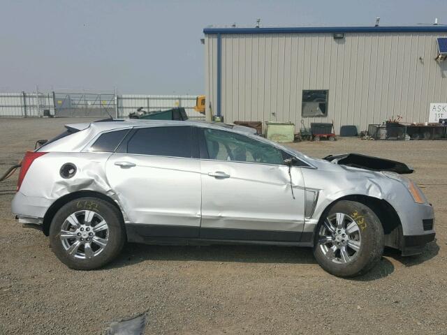 3GYFNEE38ES633643 - 2014 CADILLAC SRX LUXURY SILVER photo 9