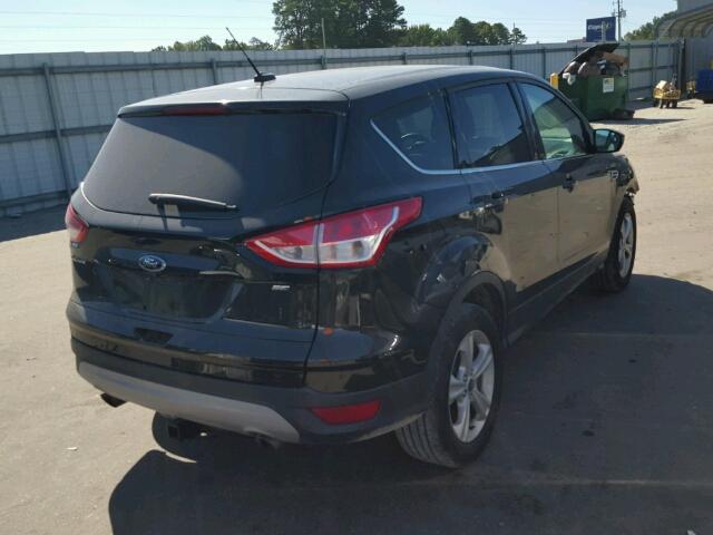 1FMCU0G79FUA49389 - 2015 FORD ESCAPE SE BLACK photo 4