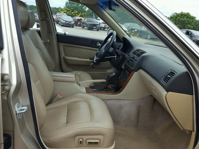 JH4KA7673RC006050 - 1994 ACURA LEGEND LS GOLD photo 5