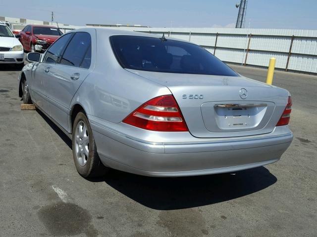 WDBNG75JX2A256945 - 2002 MERCEDES-BENZ S 500 SILVER photo 3