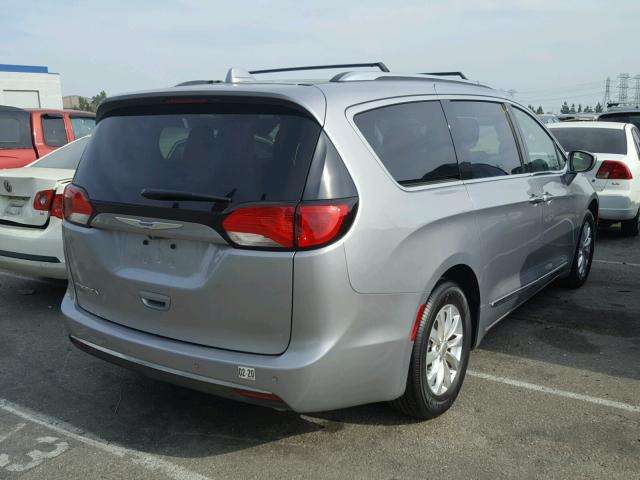 2C4RC1BG3JR163327 - 2018 CHRYSLER PACIFICA T Մոխրագույն լուսանկար 4