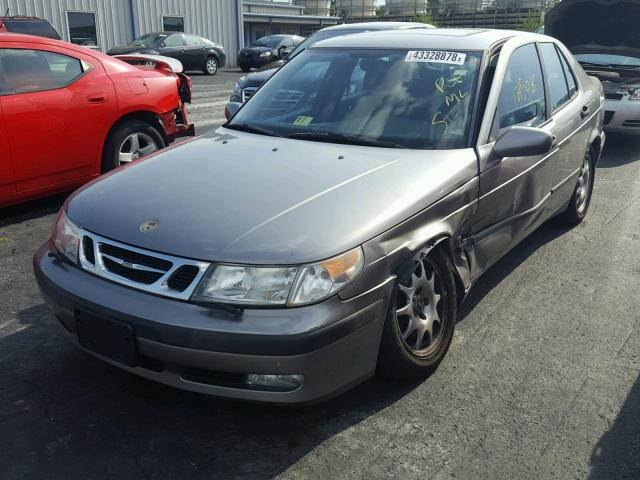 YS3ED48E213037576 - 2001 SAAB 9-5 GRAY photo 2