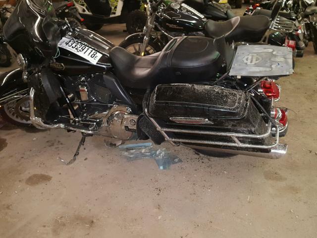 1HD1FC413BB635498 - 2011 HARLEY-DAVIDSON FLHTCU BLACK photo 10