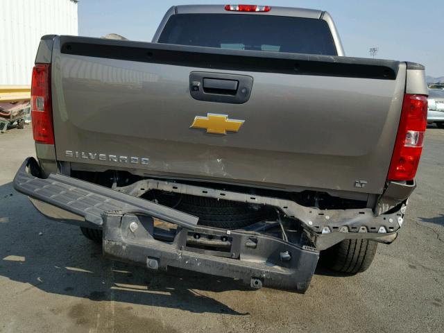 3GCPKSE78DG307167 - 2013 CHEVROLET SILVERADO BROWN photo 9