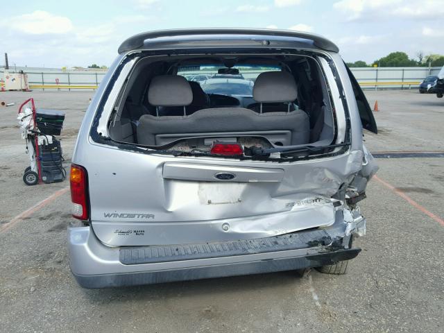 2FMZA57411BA44918 - 2001 FORD WINDSTAR S SILVER photo 9