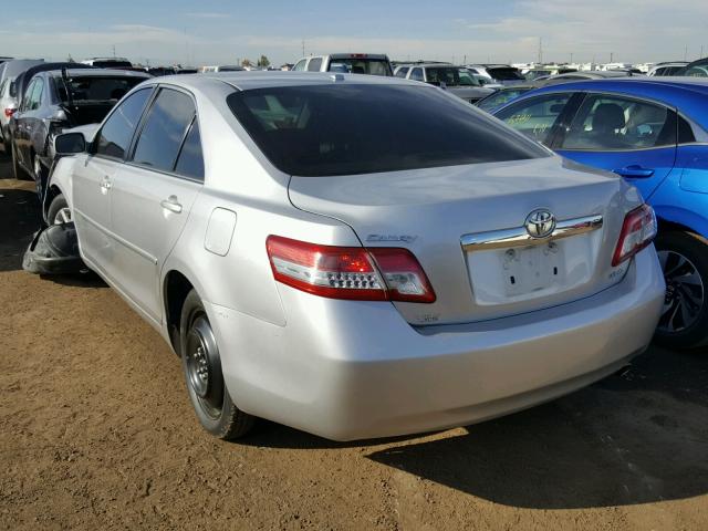 4T4BF3EK6AR006173 - 2010 TOYOTA CAMRY SILVER photo 3