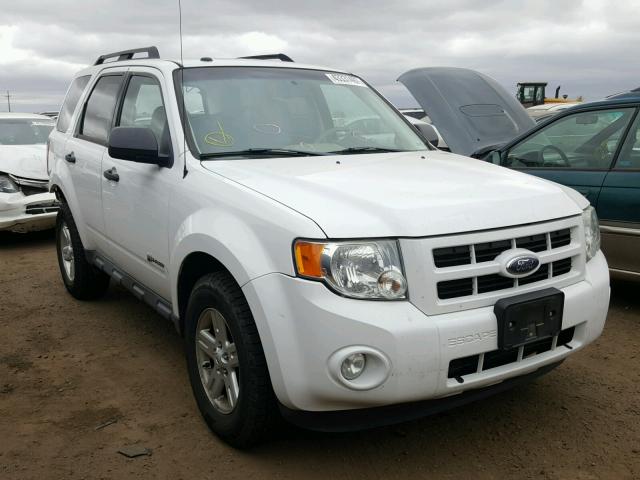 1FMCU59339KA28819 - 2009 FORD ESCAPE WHITE photo 1