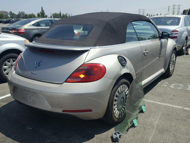 3VW517AT8GM809657 - 2016 VOLKSWAGEN BEETLE S/S 棕色 照片 4