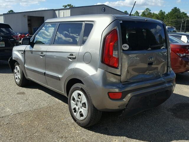 KNDJT2A58D7630864 - 2013 KIA SOUL SILVER photo 3