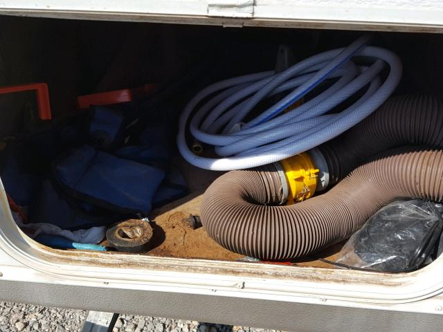 4YDT2852186411199 - 2008 KEYSTONE PASSPORT WHITE photo 8