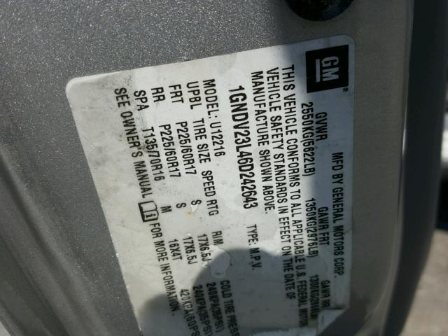 1GNDV23L46D242643 - 2006 CHEVROLET UPLANDER L 银色 照片 10